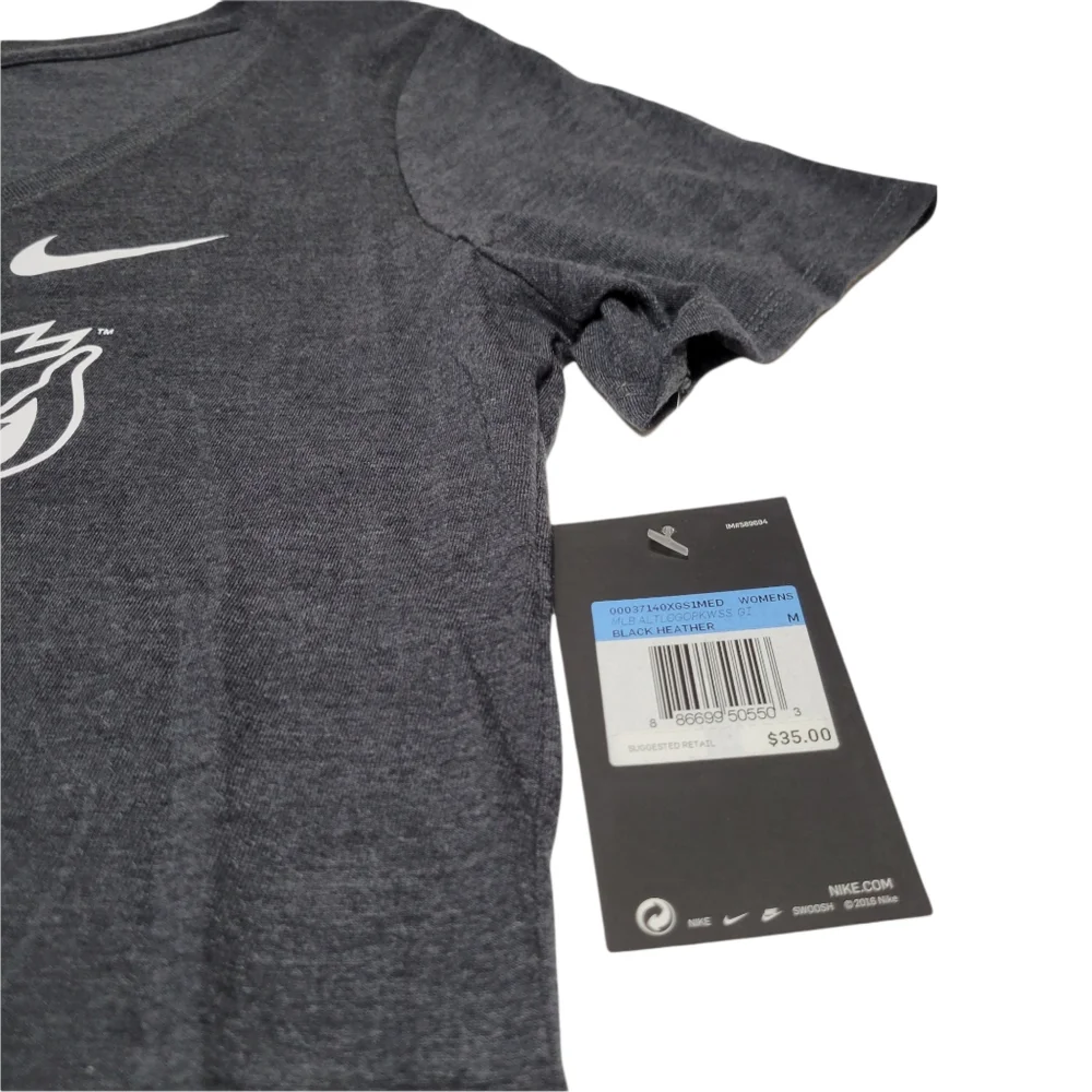 NWT Nike San Francisco Giants MLB Womens Size Medium Cooperstown Collection Gray